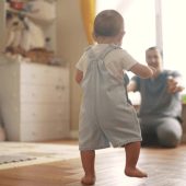 ارزیابی رشد حرکتی کودک در کرج
