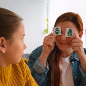 چگونه با کودک اوتیسمی ارتباط برقرار کنیم؟